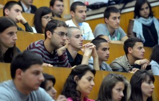 Броят на студентите според качеството на образованието
