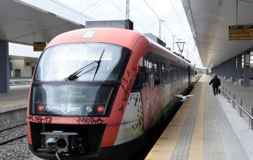 25 електрически мотрисни влака Siemens Desiro